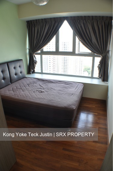 The Metropolitan Condominium thumbnail photo